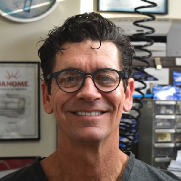 Toni Haywood, Sewing Machine and Overlocker Repairs Gold Coast